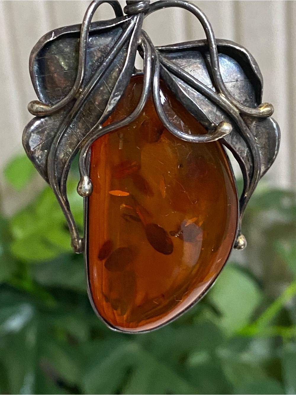 Vintage Sterling Art Nouveau Style Amber Necklace Floral Leaves Vines Cabochon
